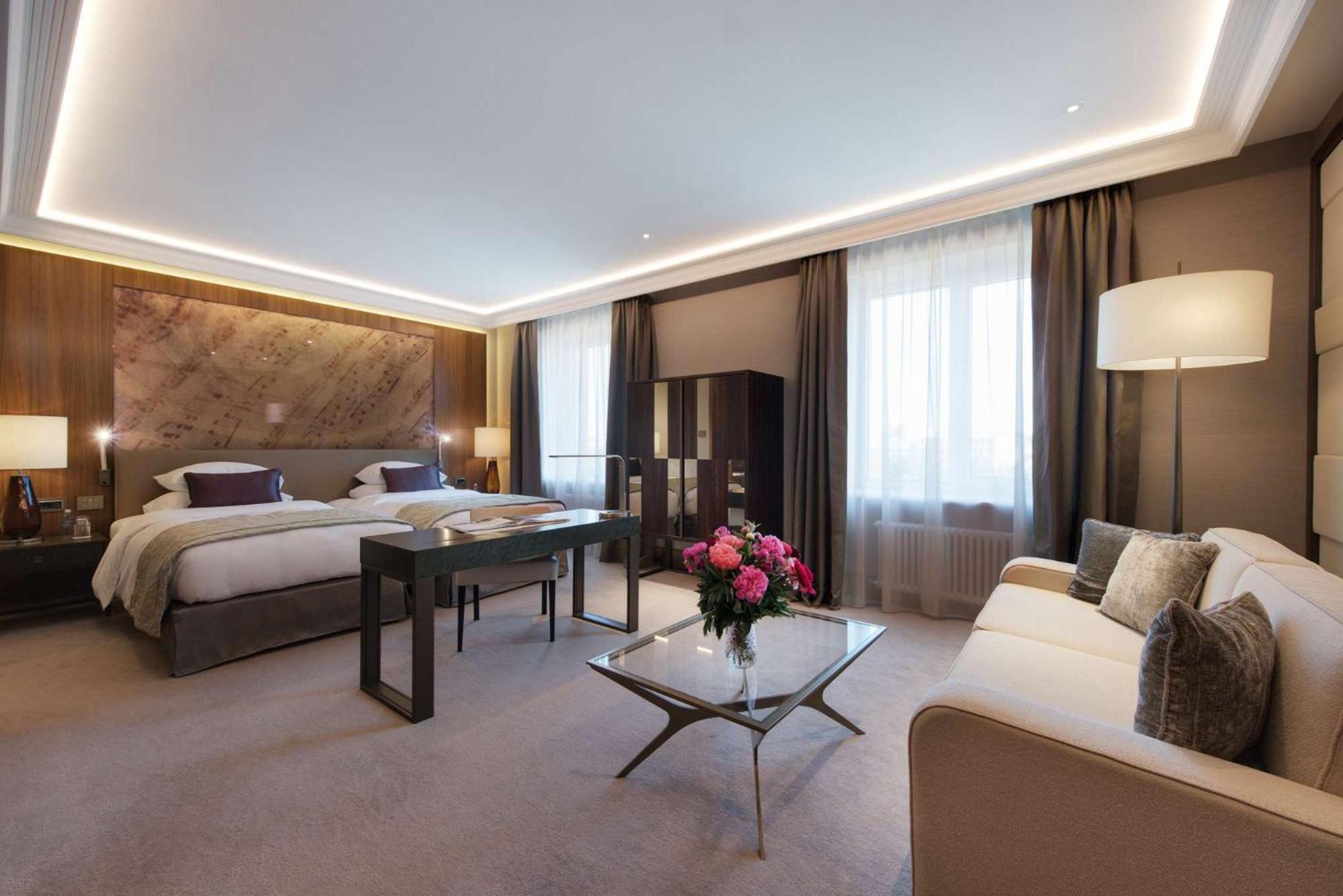 Grand Hotel Kempinski Рига Екстериор снимка