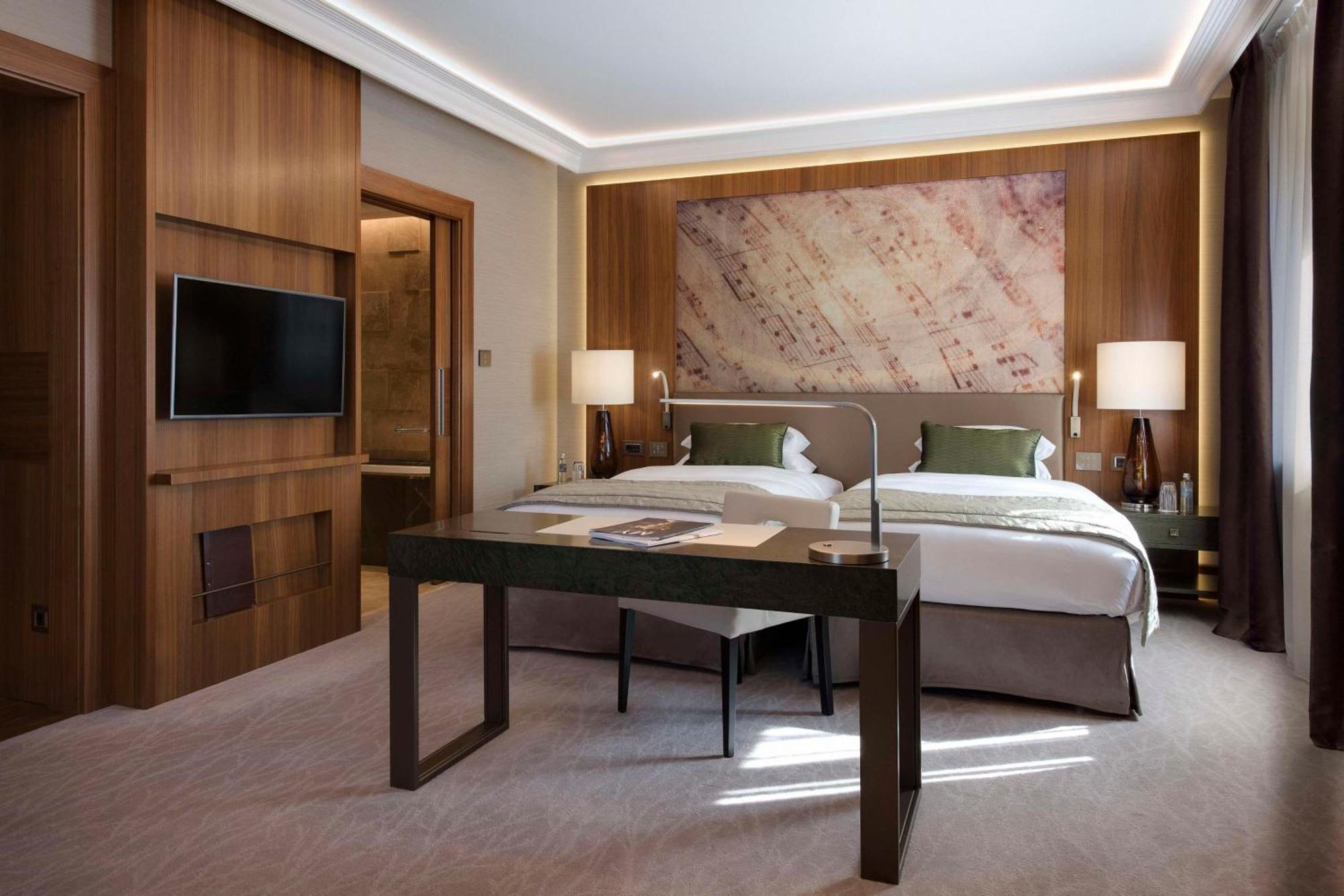 Grand Hotel Kempinski Рига Екстериор снимка